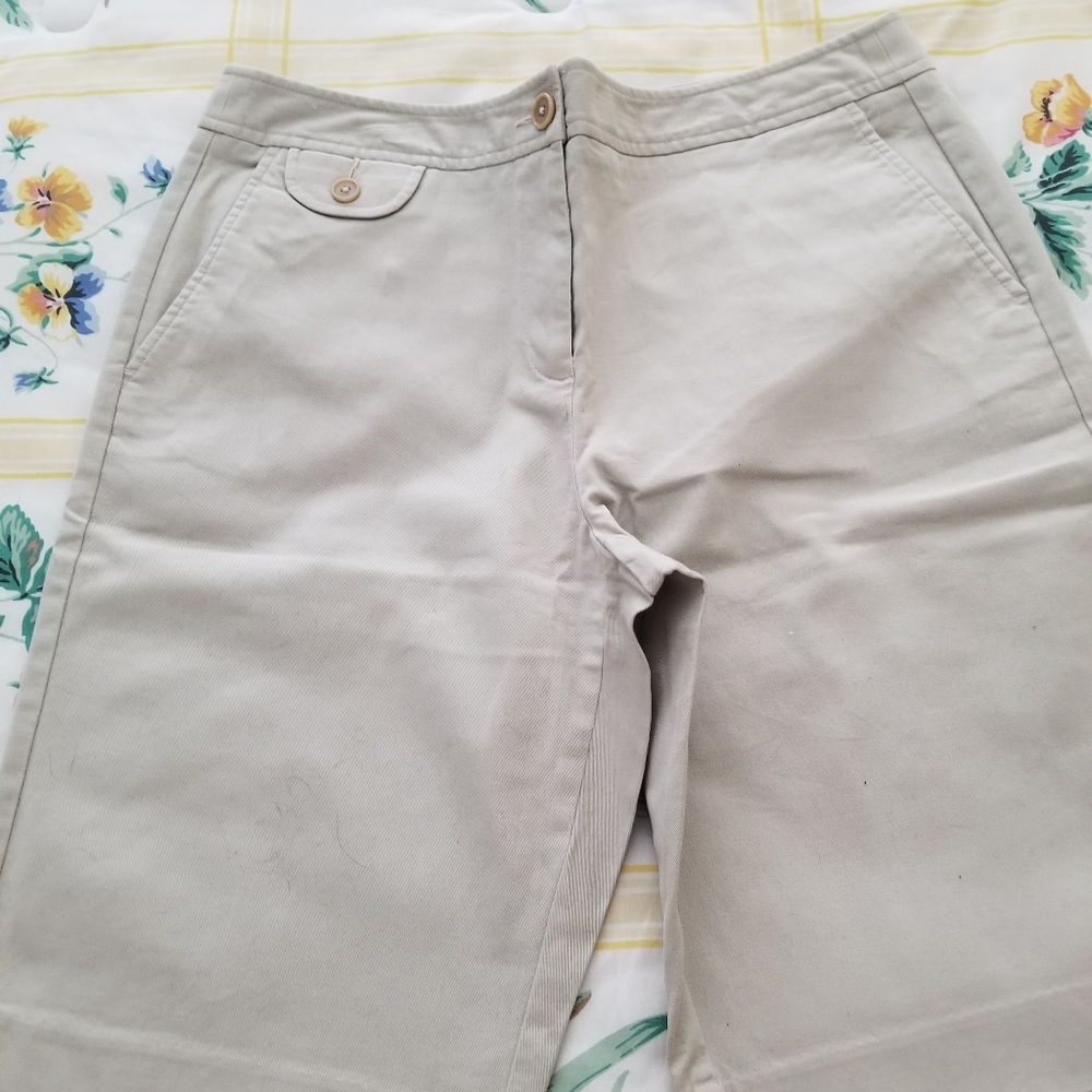 Very Gently Used Talbots Petite Beige Shorts